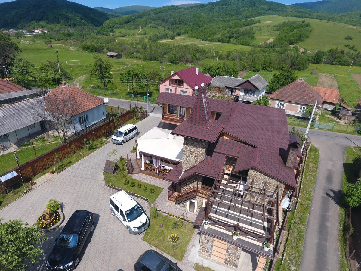 Minihotel Zolotoe Runo Ploskoye Exterior foto